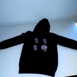 Black One Tree Hill Graphic Sweatshirt or Hoodie small